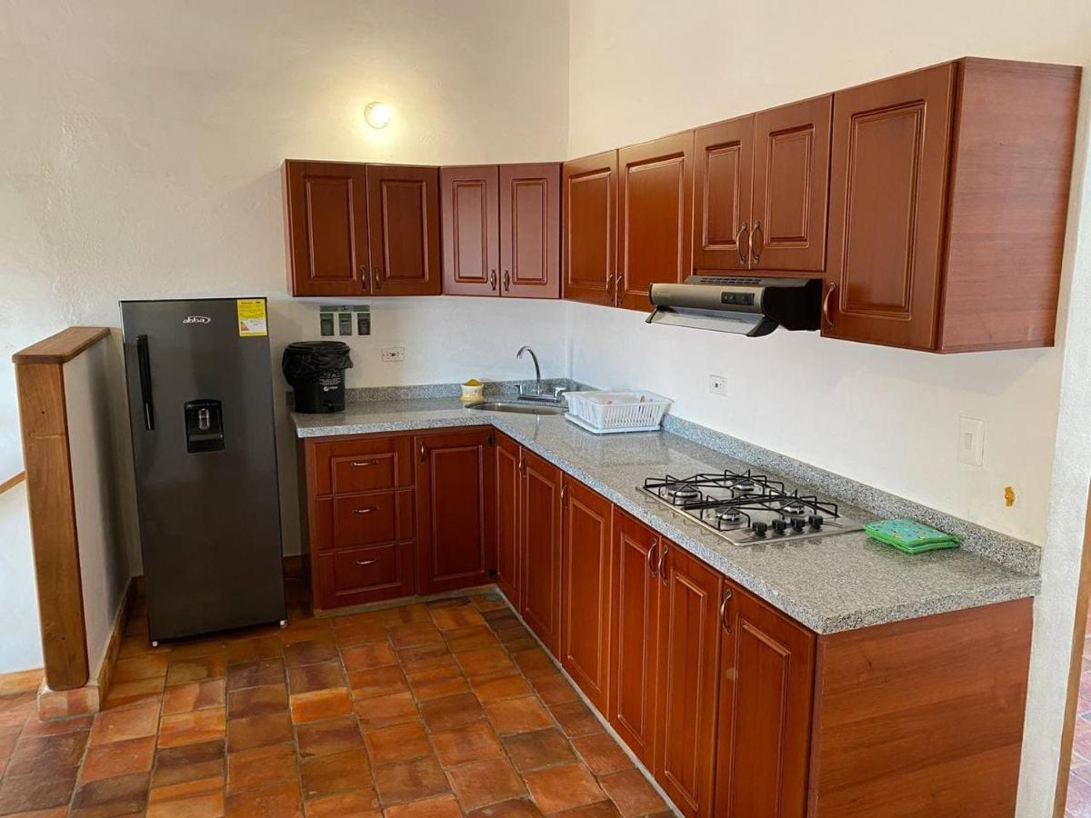Kasazha- Casa Entera En 3 Habitaciones. Apartment *